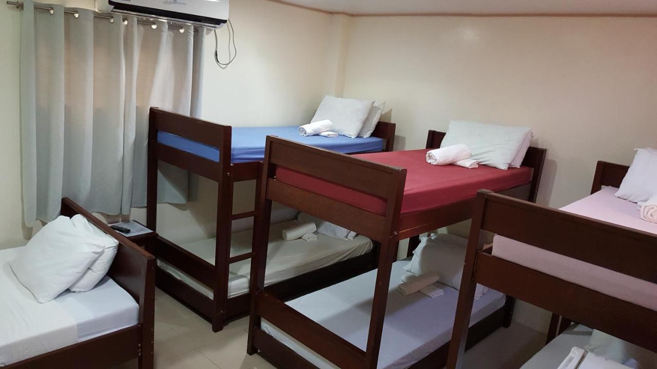 Blue Lagoon Inn & Suites Пуэрто-Принцеса Экстерьер фото
